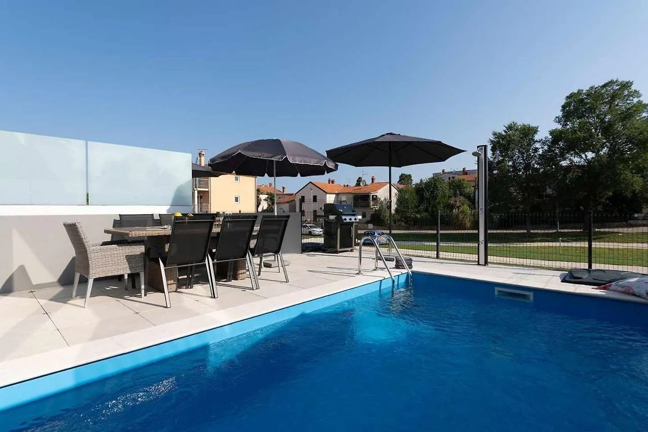 Casa Maestral Daire Funtana